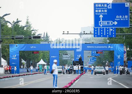 Shuangliu Sports Centre Stadium, Chengdu, Chine. 6 août 2023. Vue générale, 6 AOÛT 2023 - Marathon : finale du semi-marathon féminin lors des Jeux mondiaux universitaires de la FISU de Chengdu 2021 au Stade du Centre sportif Shuangliu, Chengdu, Chine. Crédit : AFLO SPORT/Alamy Live News Banque D'Images