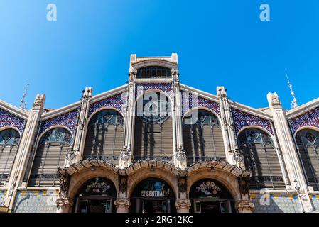 Valence, Espagne - 29 juillet 2023 : marché central de la ville de Valence. Vue extérieure Banque D'Images