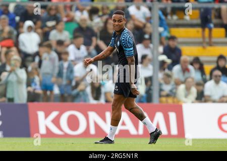 Natan Bernardo de Souza, défenseur brésilien de SSC Napoli, regarde pendant la séance de l'après-midi du camp d'entraînement de pré-saison 2023-24 de SSC Napoli. Banque D'Images