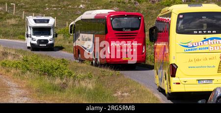 Île de Mull, Écosse, Royaume-Uni. 6 juin 2023. Embouteillages camping-cars et autobus touristiques sur l'île de Mull, Écosse, Royaume-Uni. Banque D'Images