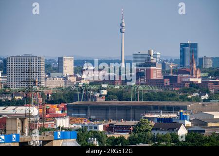 Vue depuis le tas de scories Deusenberg du centre-ville de Dortmund, NRW, Allemagne, Banque D'Images