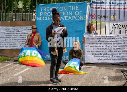 Volkel, pays-Bas, 07.08.2023, action de protestation des militants pacifistes contre les armes nucléaires à la base aérienne militaire néerlandaise de Volkel Banque D'Images