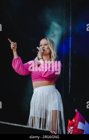 Flumserberg, Suisse. 31 juillet 2023. La chanteuse suisse Linda Fäh donne un concert live lors de la grosse Schlagerparty dans le cadre du Flumserberg Open Air 2023. (Crédit photo : Gonzales photo - Tilman Jentzsch). Banque D'Images