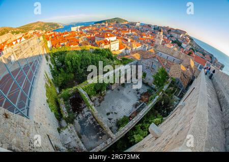 Dubrovnik, Croatie - 22 septembre 2015 - vue panoramique de la vieille ville de Dubrovnik prise des remparts de la ville, Dubrovnik, Croatie. Banque D'Images