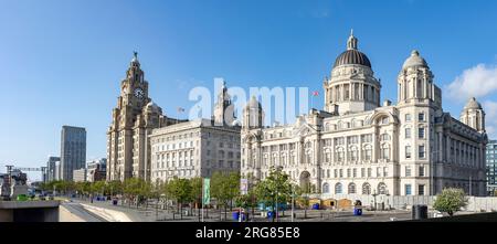 Liverpool, royaume-uni Mai, 16, 2023 Pier Head et les trois Graces, se composent du Royal Liver Building, du Cunard Building et du Port of Liver Banque D'Images