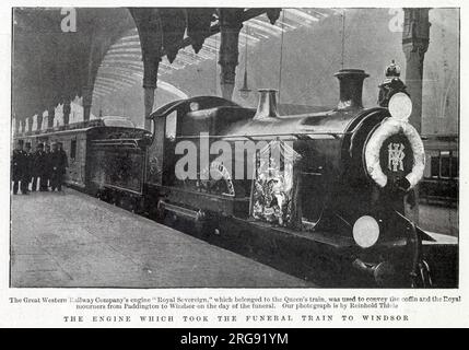 Le moteur de la Great Western Railway Company, Royal Sovereign, qui appartenait au train Queen Victoria, a été utilisé pour transporter le cercueil et les Royal Leuners le jour des funérailles. Départ de Paddington au mausolée Frogmore à Windsor, Great Park, pour être enterré à côté de Prince Albert. Banque D'Images