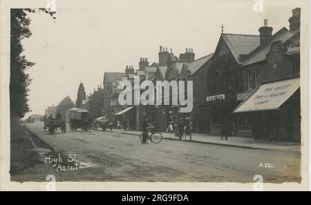 High Street, Ascot, Bracknell, Berkshire, Angleterre. Banque D'Images