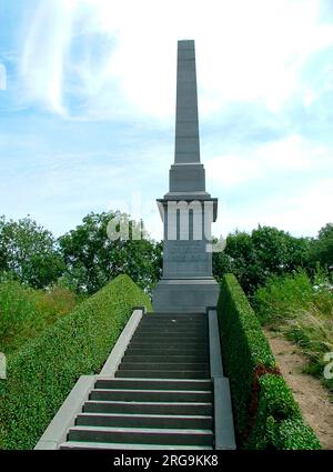 Le 49th, une division territoriale, est sorti au début de 1915. Il avait la distinction douteuse d'être, avec la Division de 6th, l'un des premiers à faire face à une attaque de phosgène. Entre eux, les deux divisions ont subi plus de 1 000 victimes. Le mémorial, situé sur la rive du canal Ieper, derrière le cimetière du CWGC d'Essex Farm, a été dévoilé en 1924. Banque D'Images