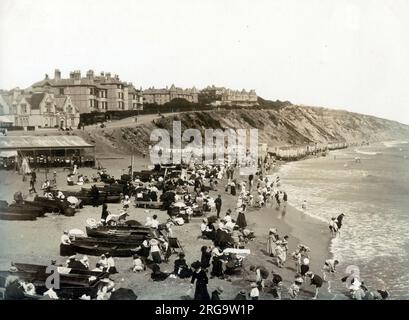 Bournemouth - East Cliff et Sands. Banque D'Images