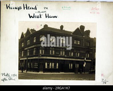 Photographie de Kings Head pH, West Ham, Londres. Le côté principal de l'imprimé (illustré ici) représente : coin sur la vue du pub. Le verso de l'imprimé (disponible sur demande) détails: Trading Record 1924 . 1961 pour Kings Head, West Ham, Londres E15 3HU. En juillet 2018 . Pub est maintenant utilisé comme maison d'hôtes. Banque D'Images