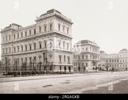 Photographie d'époque du XIXe siècle : l'Académie des Beaux-Arts de Munich est l'une des académies d'art les plus anciennes et les plus importantes d'Allemagne. Il est situé dans le quartier Maxvorstadt de Munich, en Bavière, en Allemagne. Banque D'Images