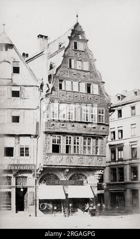 Photo du XIXe siècle : ancienne maison à colombages Romerberg, Francfort, Allemagne Banque D'Images