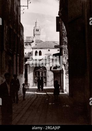 1943 Moyen-Orient Liban - scène de rue Tripoli Photographie d'un officier de recrutement de l'armée britannique stationné en Afrique de l'est et au Moyen-Orient pendant la Seconde Guerre mondiale Banque D'Images