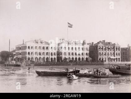 Photographie ancienne de la fin du XIXe siècle : vue sur le front de mer, Shanghai, Chine. Banque D'Images