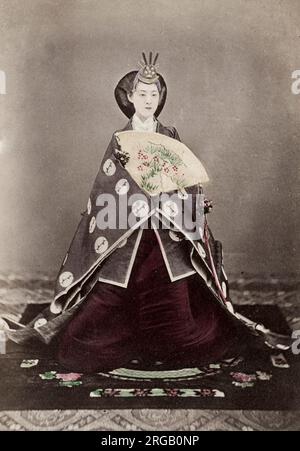 Photographie du XIXe siècle : l'impératrice Shoken, épouse de l'empereur Meiji, Japon, années 1870. Banque D'Images