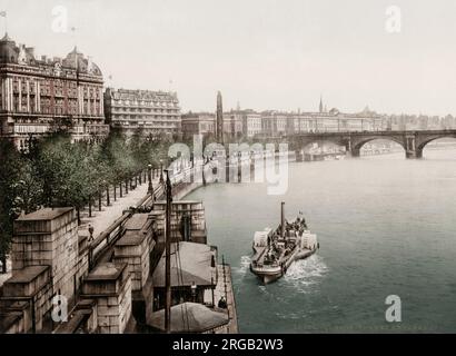Photographie vintage du XIXe siècle : bateau le long du quai de la Tamise, Londres. Banque D'Images