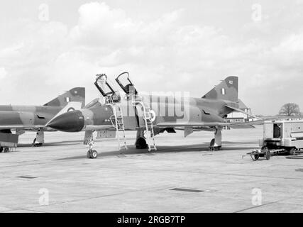 Royal Air Force - McDonnell Douglas Phantom FGR.2 XV422, de l'escadron no 6, à la RAF Coningsby. Banque D'Images