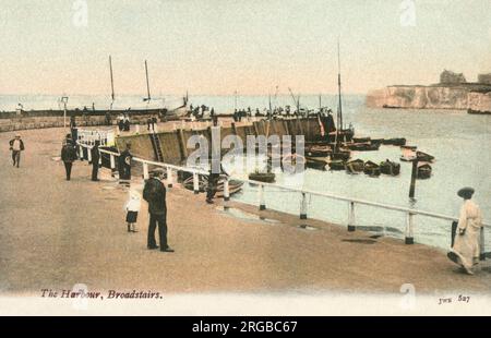 Le port, Broadstairs, une ville côtière sur l'île de Thanet dans le district de Thanet dans l'est du Kent, en Angleterre. Banque D'Images