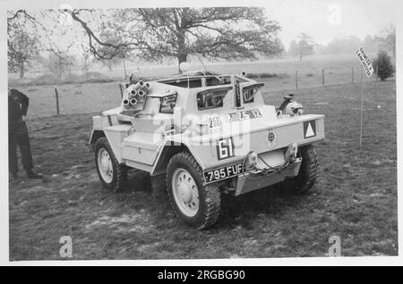 Une ancienne voiture de l'armée britannique Daimler Dingo Scout, propriété d'un passionné. Banque D'Images