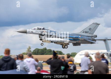 Royal Netherlands Air Force - General Dynamics F-16AM Fighting Falcon, arrivant à la RAF Fairford pour le Royal International Air Tattoo 2023. Banque D'Images