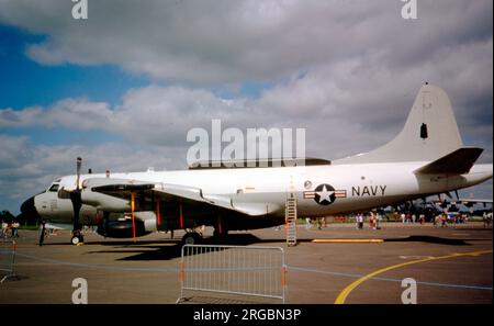 United States Navy (USN) - Lockheed EP-3E Aries II 157320 (MSN 185-5535') avion de collecte électronique de renseignements. Banque D'Images