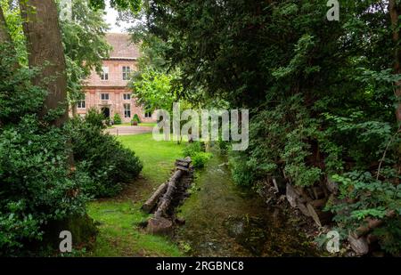 The Pig Hotel et ses jardins à Bridge place près de Canterbury, Kent. Banque D'Images
