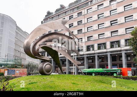 Milan, Italie - Mars 30 : immeubles de bureaux modernes sur Corso Europa dans le centre de Milan, Lombardie, Italie. Banque D'Images