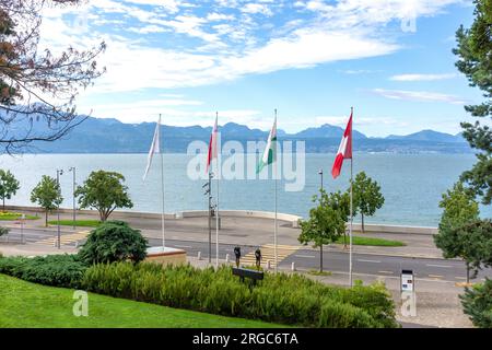 Lac Léman (Lac Léman) et Quai d'Ouchy depuis le Parc Olympique, Ouchy, Lausanne, Canton de Vaud, Suisse Banque D'Images