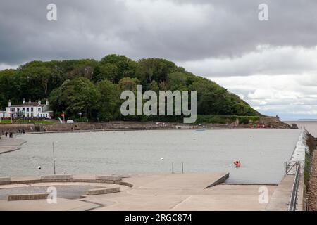 Lac marin de Clevedon la plus grande piscine à débordement d'eau de mer du monde Banque D'Images