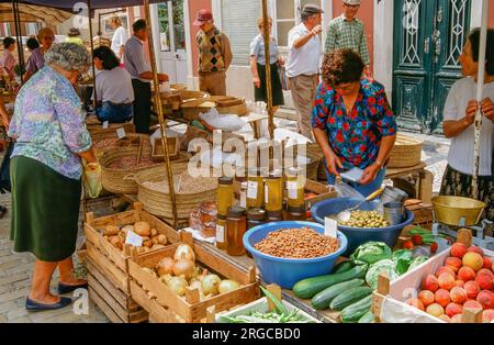 Marchés de la vieille ville, Albufeira, Algarve, Portugal, Europe Banque D'Images