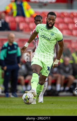 8 août 2023 ; Bet365 Stadium, Stoke, Staffordshire, Angleterre; EFL Carabao Cup football, Stoke City contre West Bromwich Albion ; Nathaniel Chalobah de West Bromwich Albion Banque D'Images