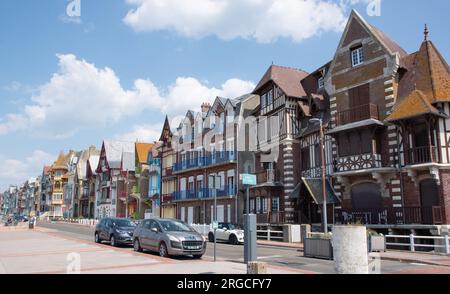 Mers-les-bains villas en bord de mer Banque D'Images