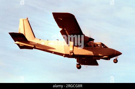 Armée de l'air corps - Britten-Norman BN-2T-4S défenseur AL.1 ZG844 (msn 2184). Banque D'Images