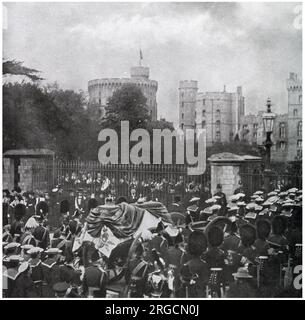 Funérailles du roi Édouard VII, le 20 mai 1910 - le corbillard est tiré dans le parc du château de Windsor. Banque D'Images