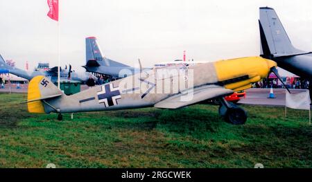 Messerschmitt BF 109E-7 G-CIPB, à un Royal International Air Tattoo - RAF Fairford. Banque D'Images