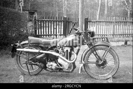 Ariel 1938 Red Hunter 350cc moto. Banque D'Images