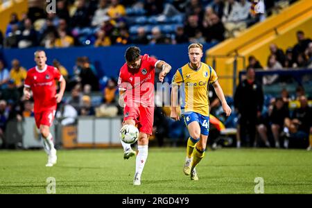 Mansfield UK, 8 août 2023. Gavan Holohan pendant le match de football du premier tour de la Carabao Cup entre le Mansfield Town FC et le Grimsby Town FC au One Call Stadium, Mansfield, UK.crédit : Jon Corken/Alamy Live News Banque D'Images