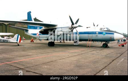 Armée de l'air polonaise - Antonov an-26 1604 (msn 16-04), de 13ICOtr Banque D'Images