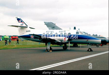 Royal Navy - Scottish Aviation Jetstream T.2 XX476 / 561 (msn 216 P/N 16, ex G-AXGL), du 750 Naval Air Squadron, basé au RNAS Culdrose, à la RAF Upper Heyford le 6 mai 1990. Banque D'Images