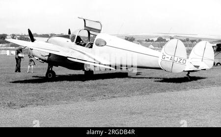 Miles M.65 Gemini 1a G-AJZO (msn 6446), à Shoreham. Banque D'Images