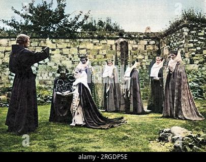 Le premier archevêque de Canterbury, Saint Augustin, bénit le roi Ethelbert et sa reine dans une scène du Canterbury Festival Pageant, basée sur l'histoire de l'abbaye Saint Augustin située à l'extérieur des murs de la ville de Canterbury. Banque D'Images