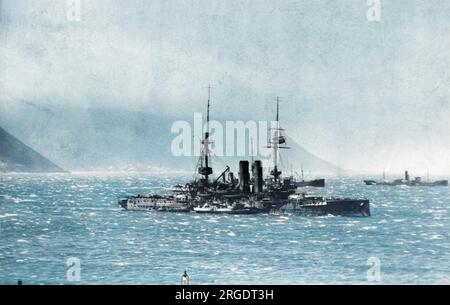 Le HMS Albion, un cuirassé britannique de classe Canopus, lancé en 1898, a servi à divers endroits avant et pendant la première Guerre mondiale, désarmé en 1919. Banque D'Images