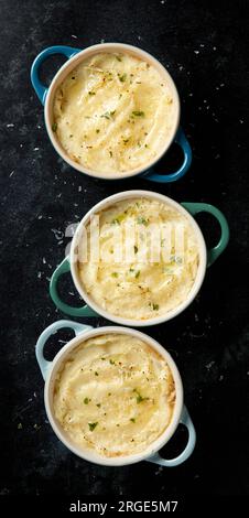 Mini Shepherd's Pies en ramequins Banque D'Images