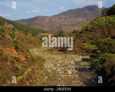 Panar Rivière, collines du Kumaon, Uttarakhand, Inde Banque D'Images