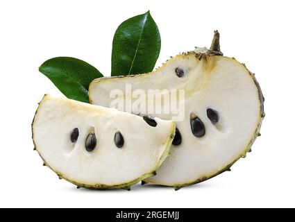 Soursop ou fite de pomme crème anglaise isolé sur fond blanc Banque D'Images