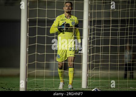 GO - GOIANIA - 09/08/2023 - COPA SUL-AMERICANA 2023, GOIAS X ESTUDIANTES - Tadeu gardien de but de Goias lors d'un match contre Estudiantes au stade Serra Dourada pour le championnat Copa Sudamericana 2023. Photo : Isabela Azine/AGIF Banque D'Images