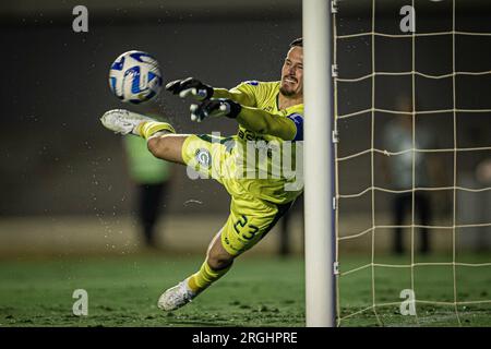 GO - GOIANIA - 09/08/2023 - COPA SUL-AMERICANA 2023, GOIAS X ESTUDIANTES - Tadeu gardien de but de Goias lors d'un match contre Estudiantes au stade Serra Dourada pour le championnat Copa Sudamericana 2023. Photo : Isabela Azine/AGIF Banque D'Images