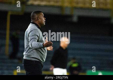 Bogota, Colombie. 02 août 2023. Hubert Bodhert, Manager de l'équipe de l'Independiente Santa Fe, lors du match de phase de groupes entre l'Independiente Santa Fe de Bogota (1) et le Deportivo Independiente Medellin de Medellin au stade Nemesio Camacho el Campin, le 2 août 2023. Photo par : Sebastian Barros/long Visual Press crédit : long Visual Press/Alamy Live News Banque D'Images