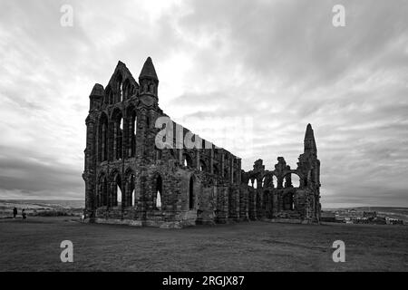 Whitby Abbey moody Dramatic Cloudscape Bram Stoker Dracula Banque D'Images