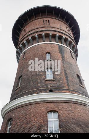 Château d'eau, un ancien bâtiment de 1905, Gniezno, Pologne Banque D'Images